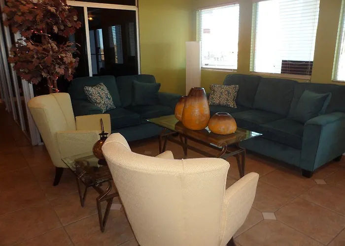 Ramada By Wyndham Hotel 4*